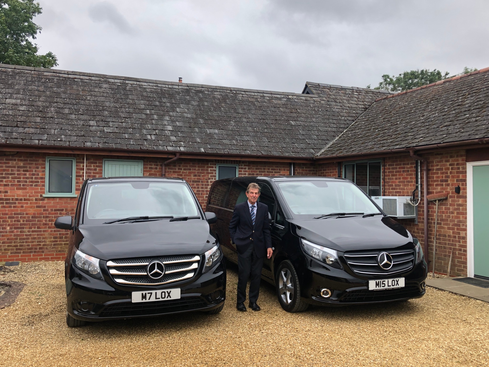 R. Locke & Son Commission Superior UK For Brand-New Bespoke Vito Removal Vehicle