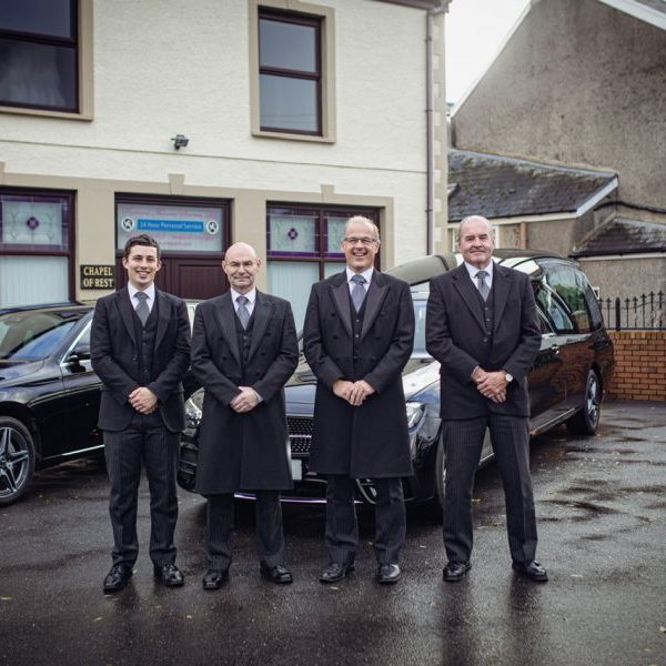 A stunning new PilatoMercedes fleet for Richards Funeral Services – the firms third set of vehicles from Superior UK