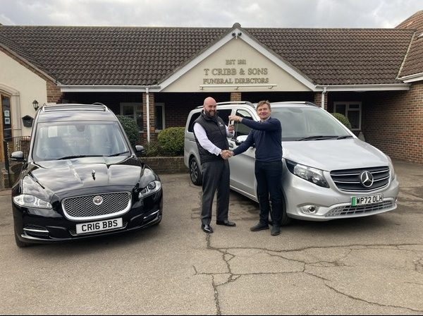 T Cribb & Sons step into a sustainable future with a brand new fully electric Superior Mercedes Benz eVito